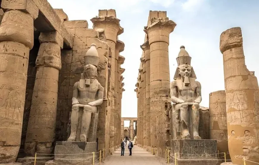Luxor Day Tour to East and West Bank – Valley of the Kings, Karnak & Hatshepsut