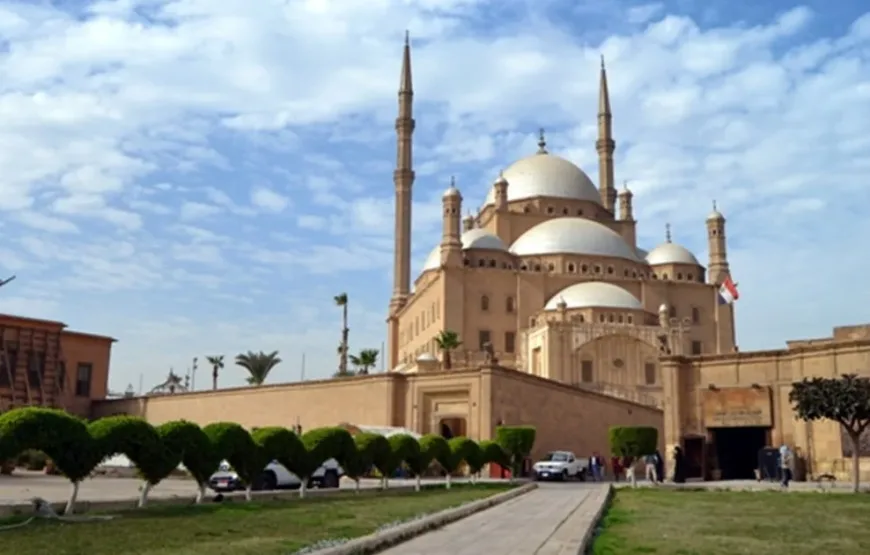 Cairo Day Tour: Egyptian Civilization Museum, Citadel & Old Cairo
