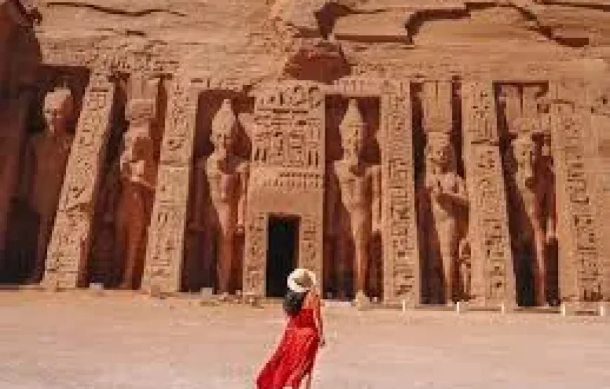 Day tour to Abu Simbel from Aswan by private car