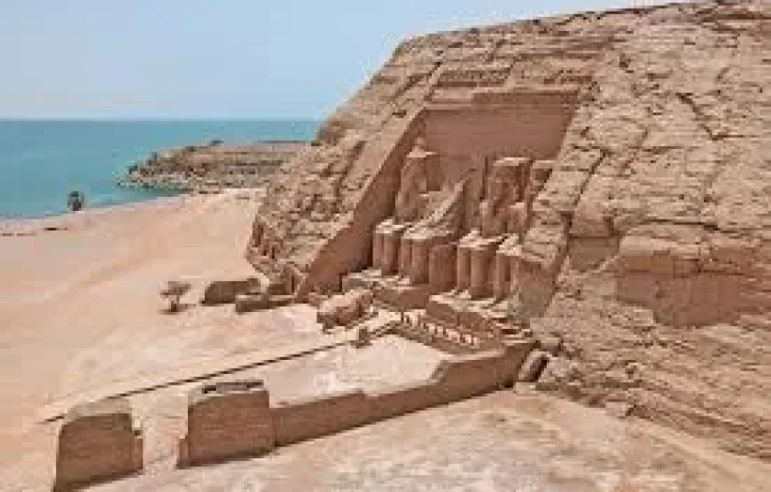 Day tour to Abu Simbel from Aswan by private car