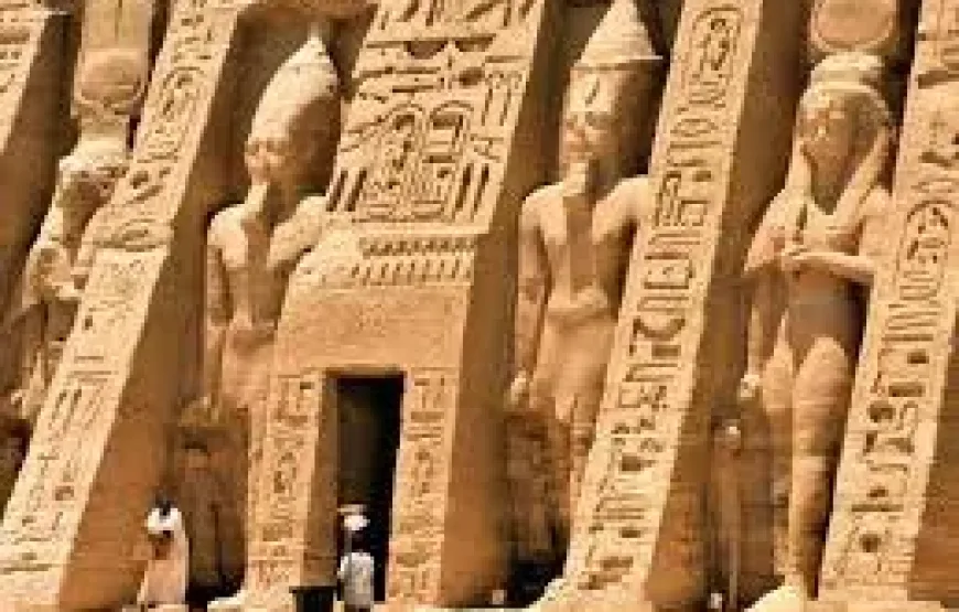 Day tour to Abu Simbel from Aswan by private car