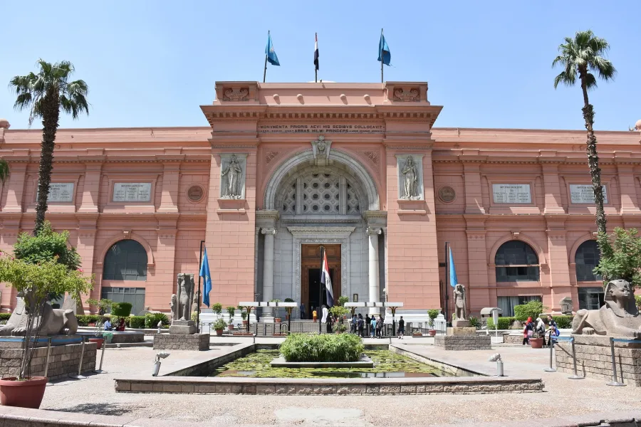 Cairo Guided-Day Tours to the Egyptian Museum