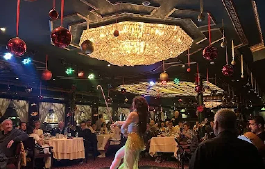 Nile Maxim Dinner Cruise in Cairo